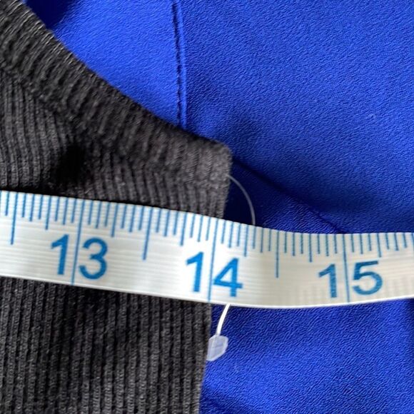 NWOT Chelsea28 Black Ribbed FITTED Midi Dress. Size Small - Picture 7 of 7